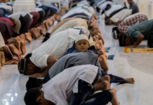 斋月遇上新冠肺炎 防疫与信仰孰轻孰重看法不一