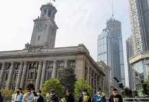 《自然》子刊发文:1月初就出现新冠“人传人”