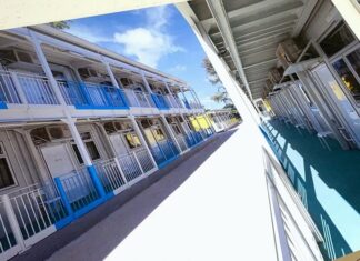 香港再破紀錄新增118宗確診個案 累計15宗不治