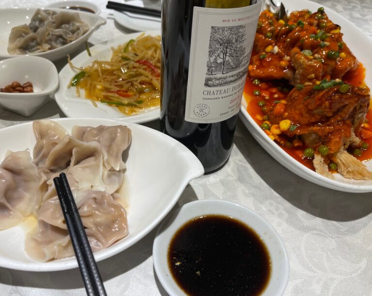 今天吃饺子