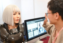 (新聞網事)人形機器人持續走熱 業界看好“量產元年”