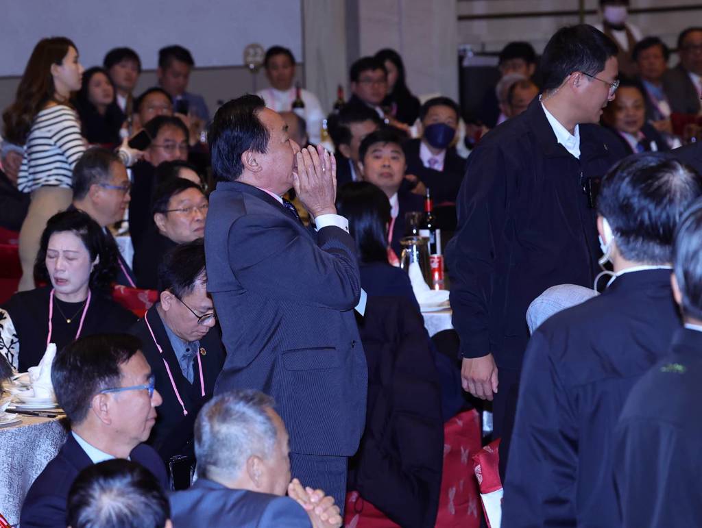 賴清德出席台商新春活動:延續「四大堅持」與陸健康有序交流,葉永松當場喊：不要搞大罷