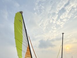 《蔚藍暮歌——於北戴河》