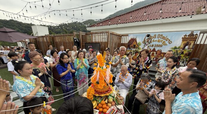 曾晓辉出席在港举办的老挝新年倒计时活动,后续将访问老挝