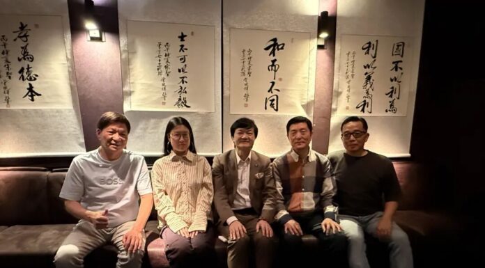 宗圣文脉渡荷疆 翰墨和鸣促交流——曾晓辉书法世界巡回展荷兰专场雅集圆满举办