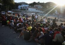 非法移民湧入西班牙飛地休達 歐盟今開會討論;馮德萊恩稱歐洲需團結行動應對非法入境者帶來的挑戰