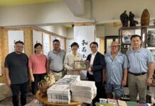 澳门高明联合商会一行到访中华时报铜锣湾艺术馆 叙乡情话宗亲 翰墨传情谊