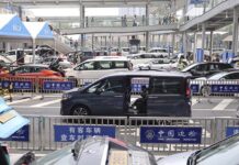 港粵政府正研究更多非繁忙工作天「港車北上」毋須預約