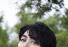 2026维多利亚国际摄影大赛入选作品:花缄 Floral Hush